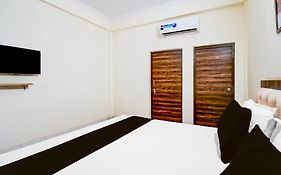 Hotel O Flagship Vasundhara Inn